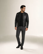 Lineare Moto — worn by a model, front view, studio